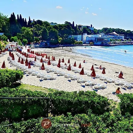 Charming Mediterranean Daire