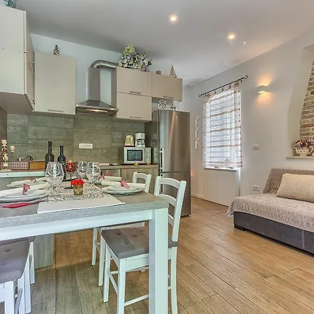 Daire Charming Mediterranean