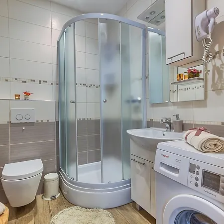 Charming Mediterranean Daire